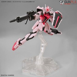 EG STRIKE ROUGE 1/144 by Bandai