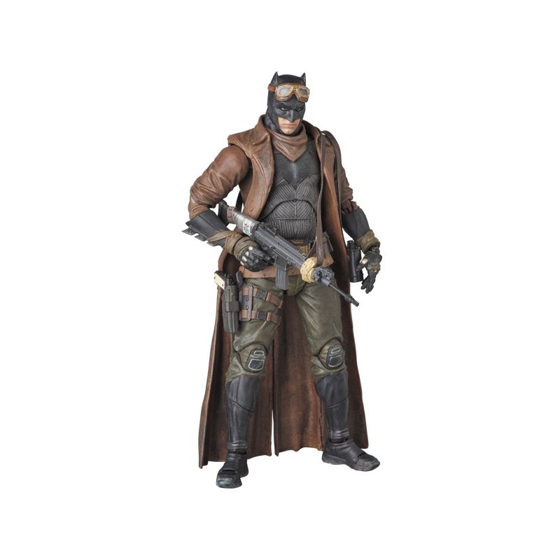 BATMAN VS. SUPERMAN - MAFEX KNIGHTMARE BATMAN - by Medicom Toy