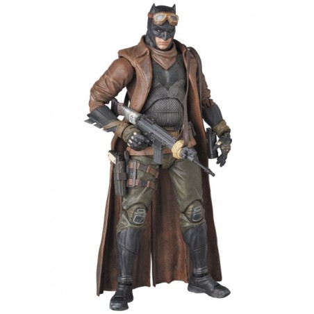 BATMAN VS. SUPERMAN - MAFEX KNIGHTMARE BATMAN - by Medicom Toy