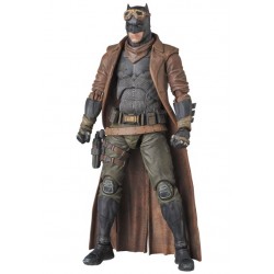 BATMAN VS. SUPERMAN - MAFEX KNIGHTMARE BATMAN - by Medicom Toy