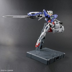 PG GUNDAM EXIA 1/60 - by Bandai