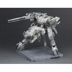 METAL GEAR REX 1/100 MODEL KIT - by Kotobukiya