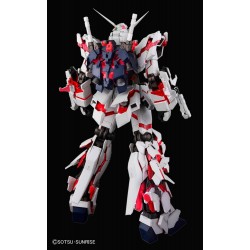 PG RX-0 UNICORN GUNDAM 1/60 - by Bandai