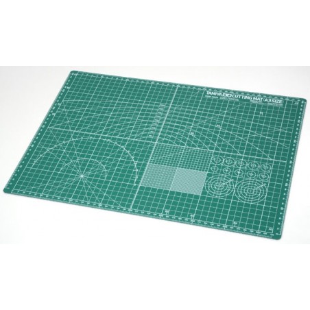 TAMIYA CUTTING MAT (A3 SIZE/GREEN) 74076