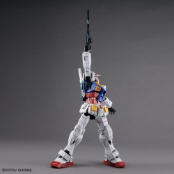 PG UNLEASHED RX-78-2 GUNDAM 1/60 by Bandai