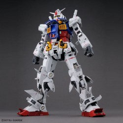 PG UNLEASHED RX-78-2 GUNDAM 1/60 by Bandai