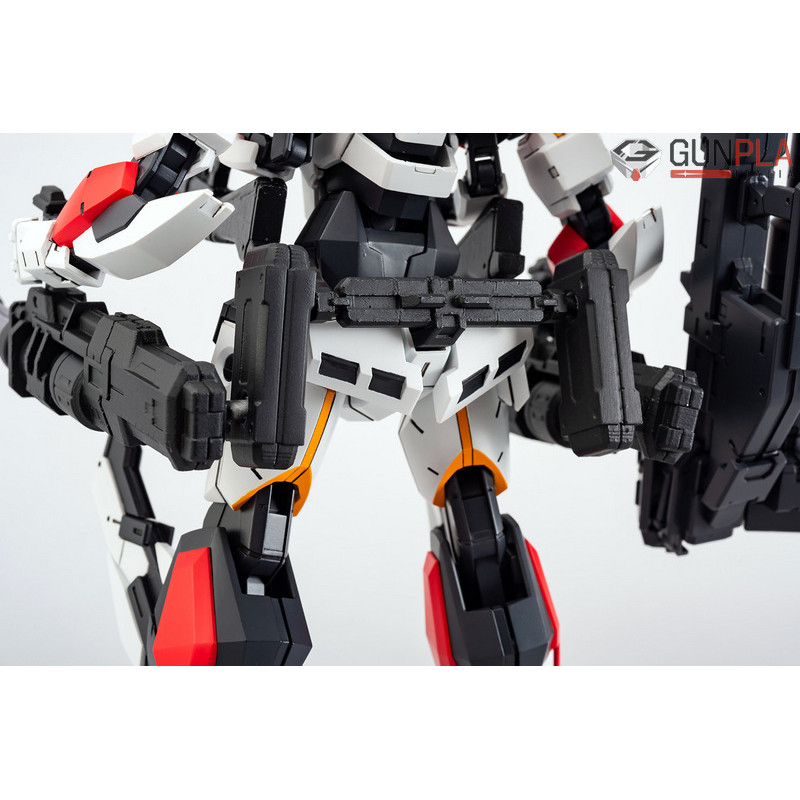 Bandai 1:60 Full Metal Panic! ARX-8 LAEVATEIN Ver. IV Kit In Box CM11021